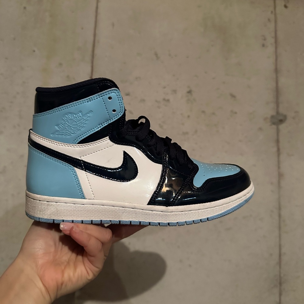 Air Jordan 1 Retro High OG Sneakers